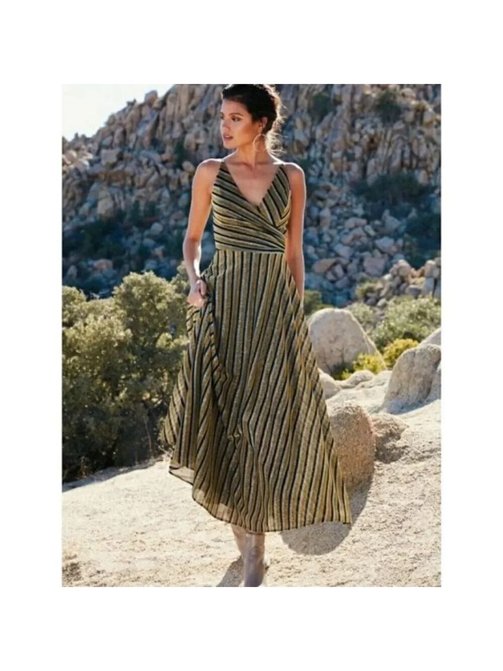Nwt dress The Population Lena Gold Multi Dress